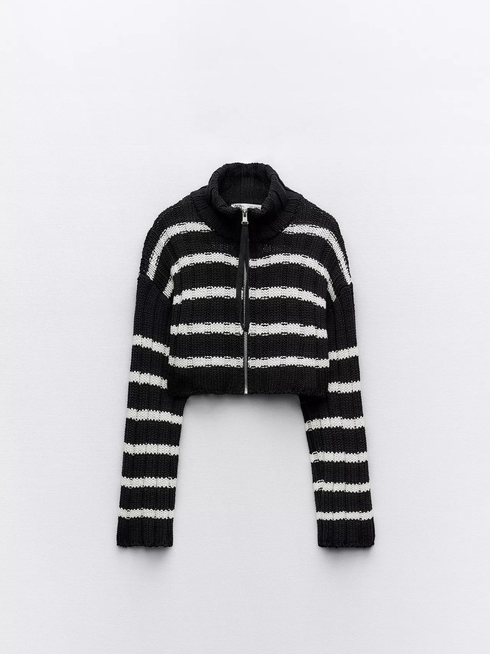 CROPPED STRIPED KNIT CARDIGAN